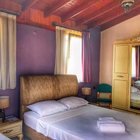 Hotel Cunda Thelara *